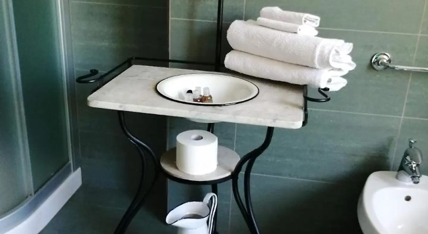 B&B Carunei Badezimmer