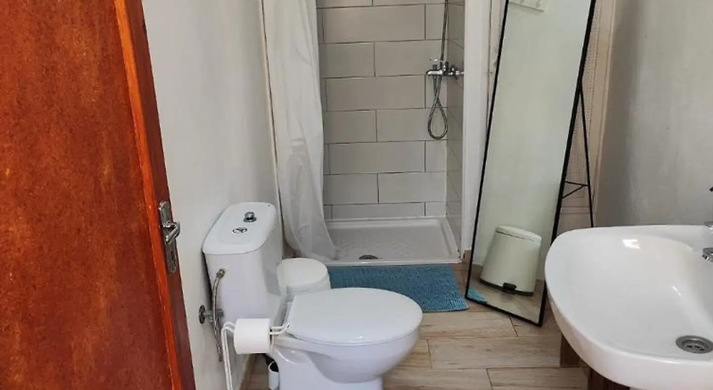 Vagamundo Hostel Badezimmer