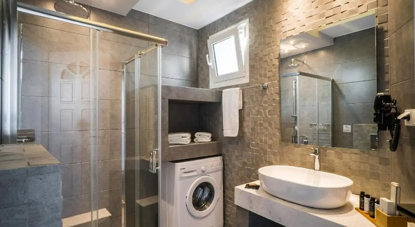 Talos Luxury Suites Badezimmer