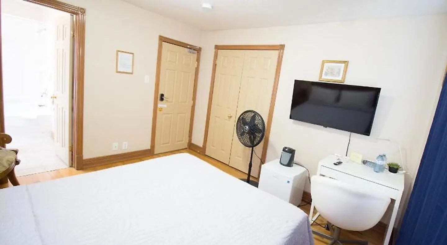 Alida's Villa Bed and Breakfast ROOM_EXAMPLE