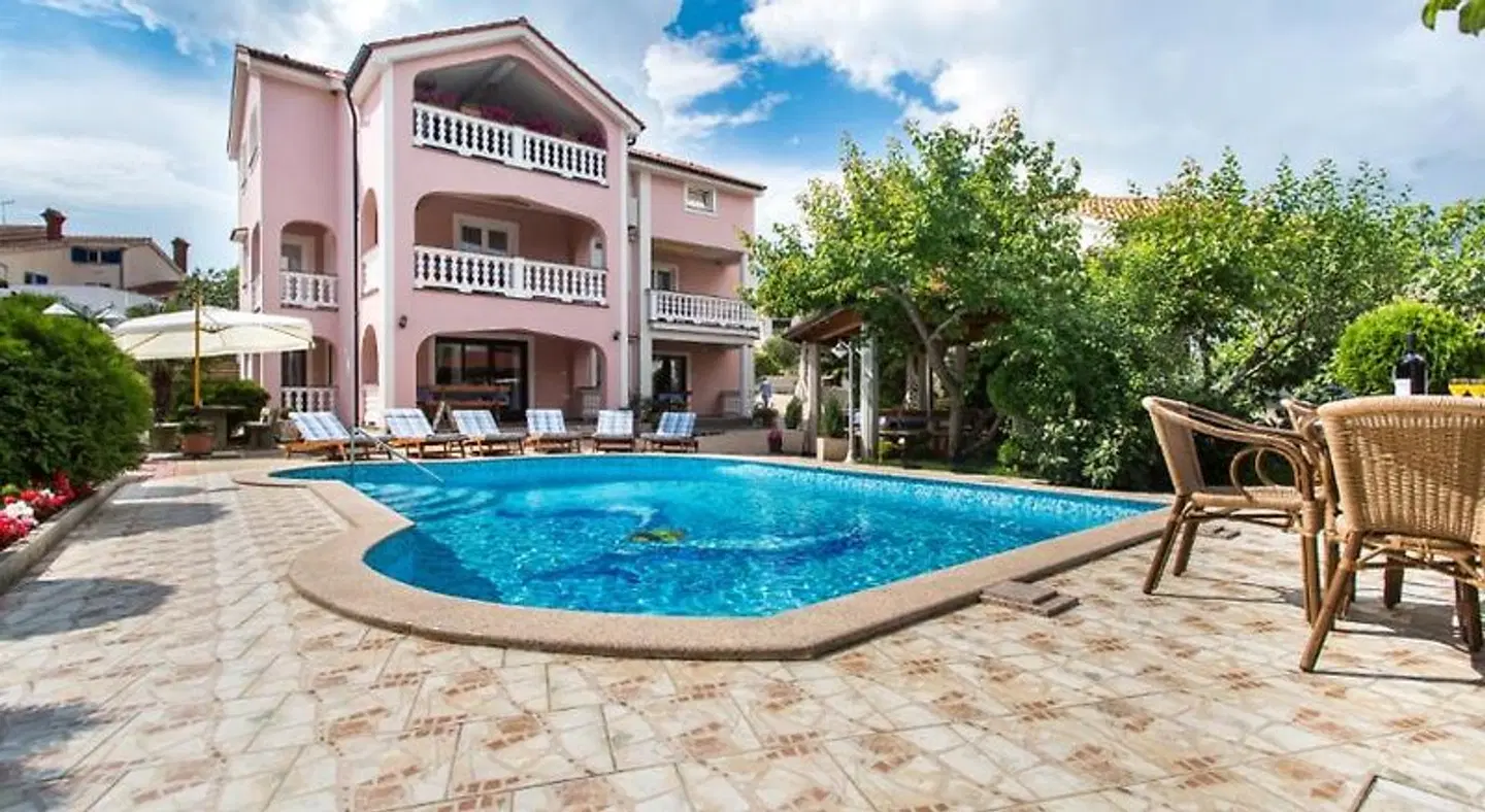 Guest House Beganovi' EXTERIOR