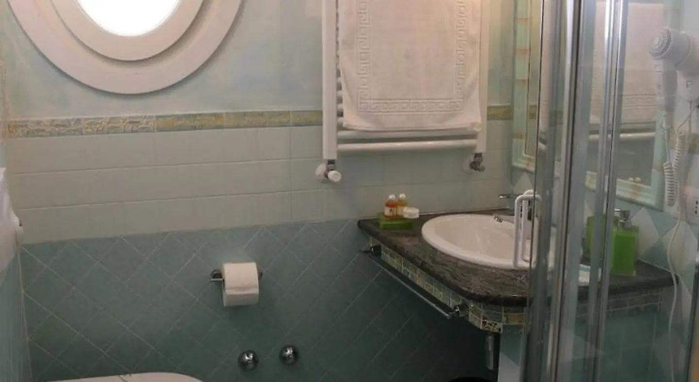 B&B Residenza Cardinale Badezimmer