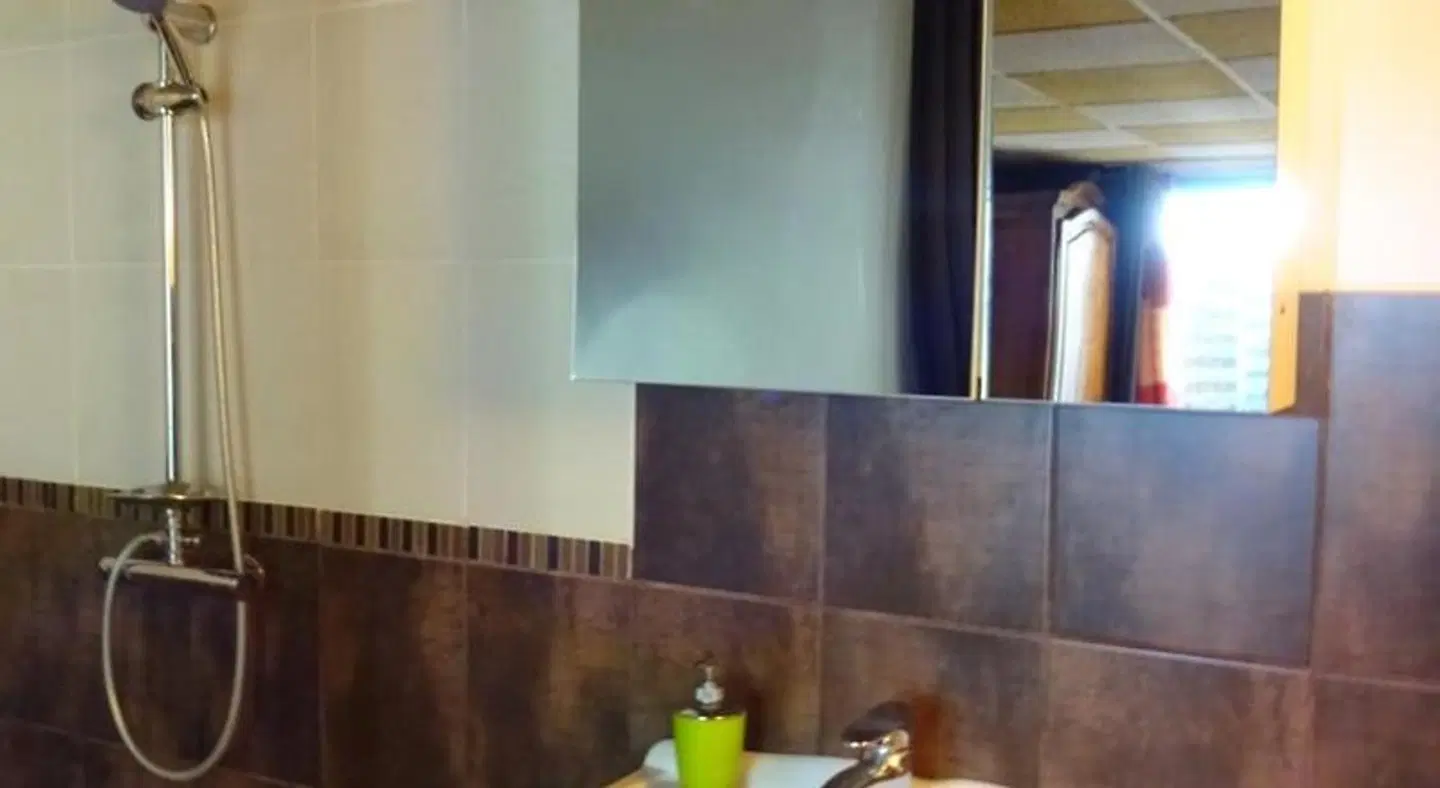 Aux Orangers Badezimmer