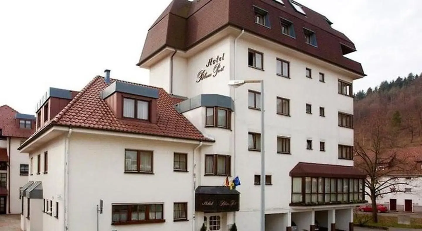 Blume Post EXTERIOR