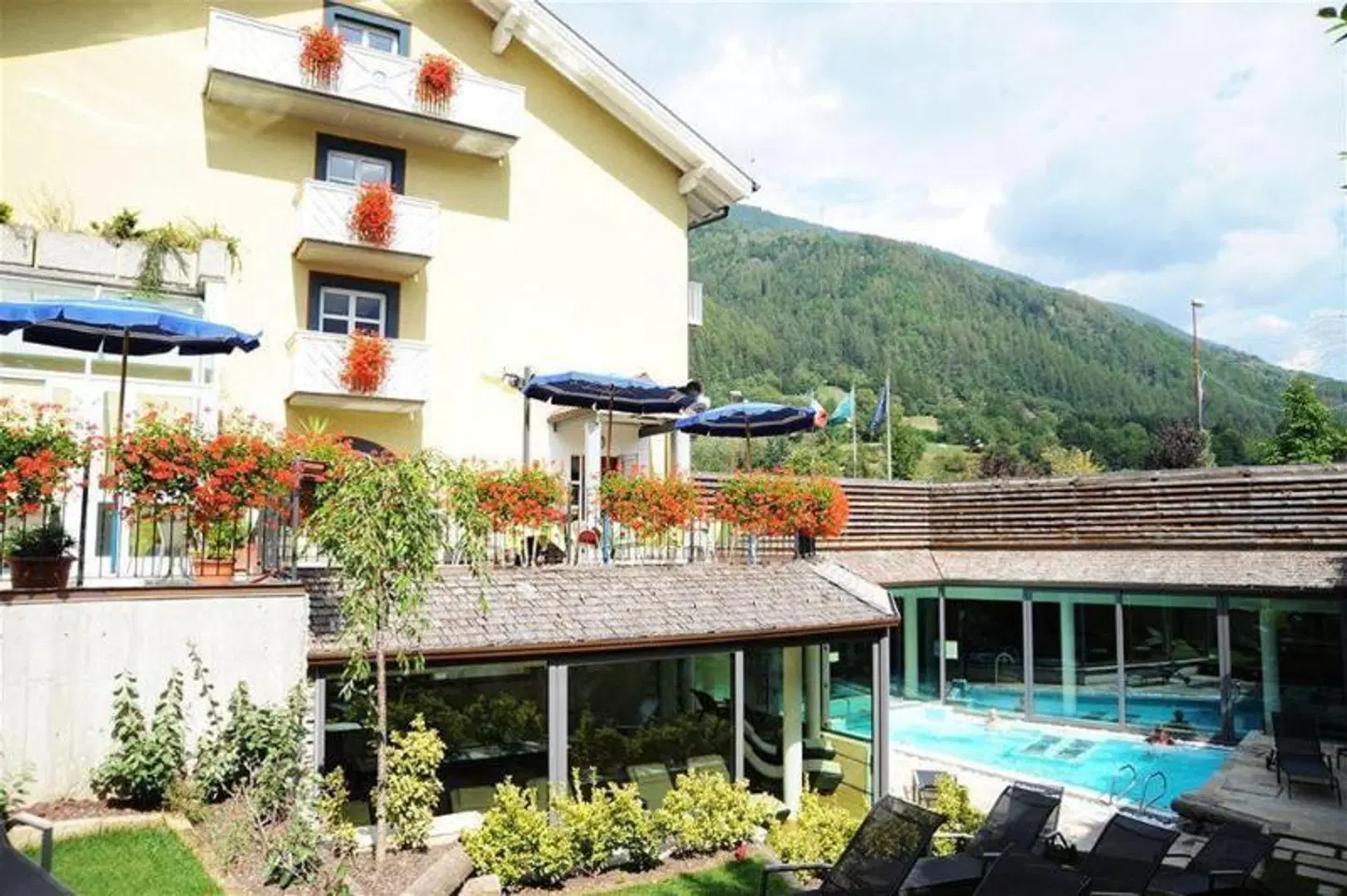 Albergo Dimaro Wellness Hotel EXTERIOR