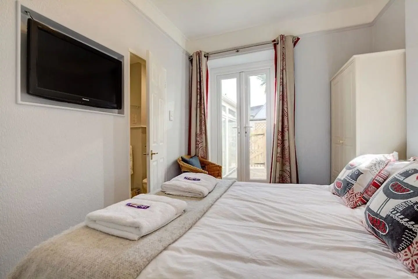 Sunrise Guest House ROOM_EXAMPLE