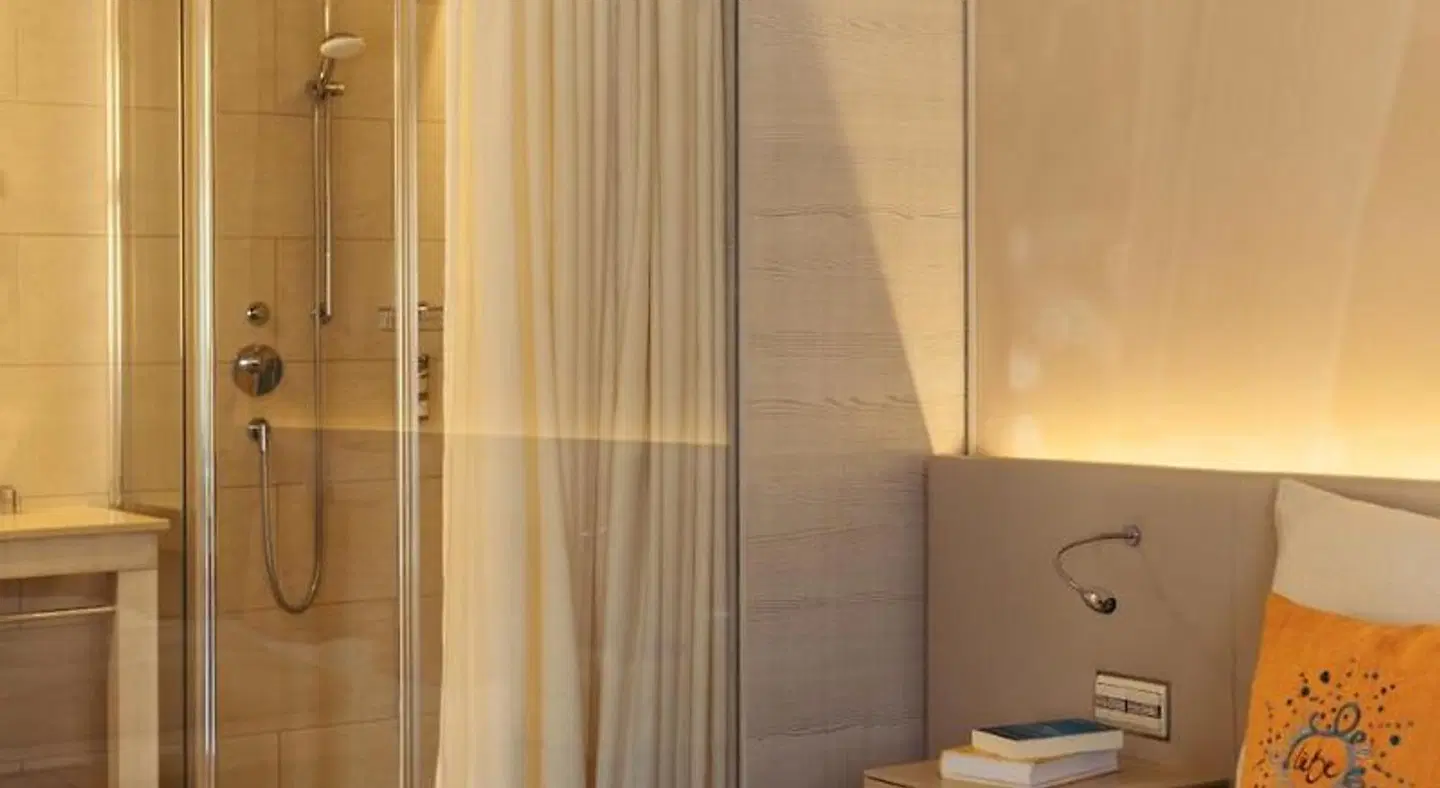 Strandhotel am Weissensee Badezimmer