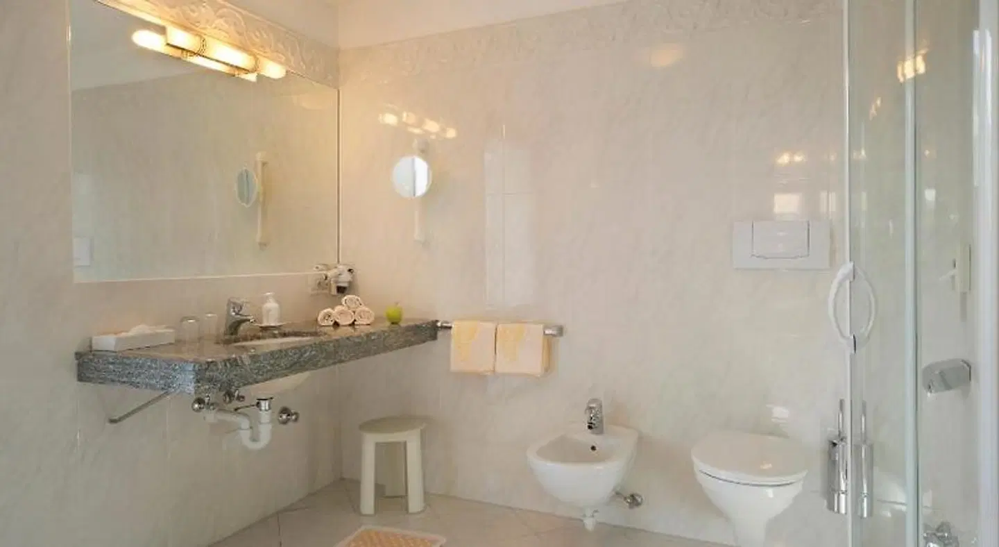 Schlosswirt Badezimmer