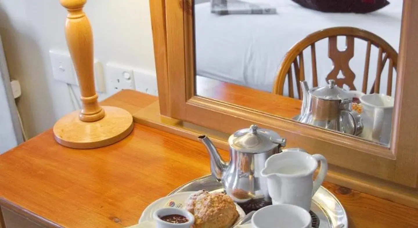 Casey's of Baltimore ROOM_EXAMPLE