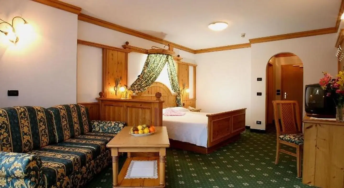 Hotel Crepes de Sela ROOM_EXAMPLE