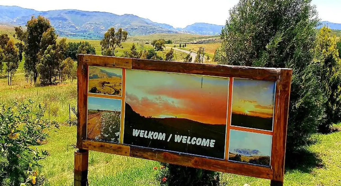 Thaba Lapeng Mountain Escape EXTERIOR