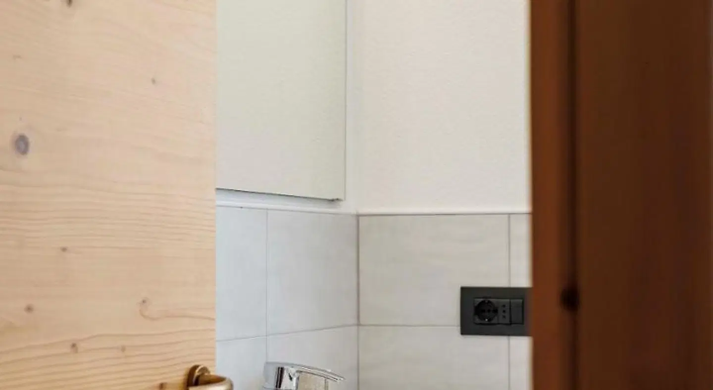 Engadina B&B ROOM_EXAMPLE