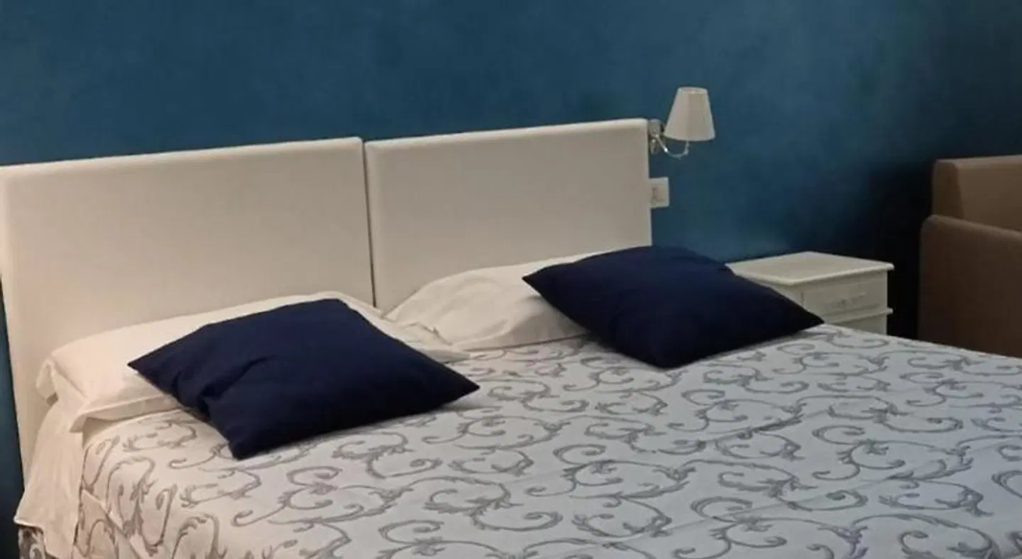 PVrooms ROOM_EXAMPLE