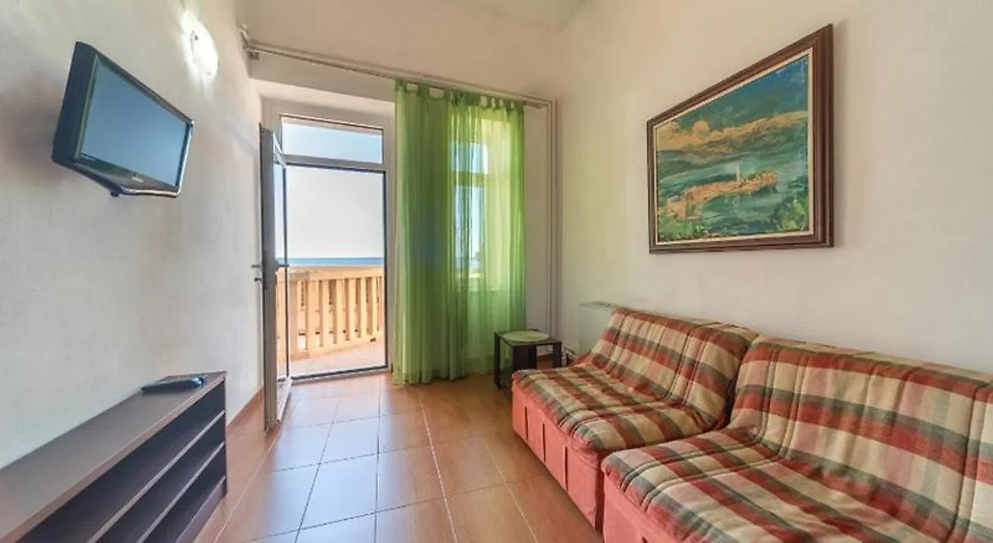R-Club Old Town Apartments ROOM_EXAMPLE