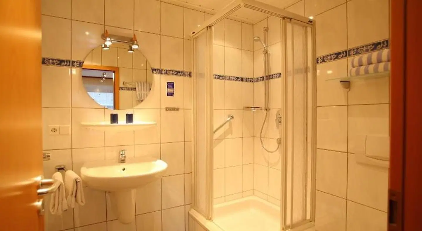 Moselterrasse Conzen Badezimmer