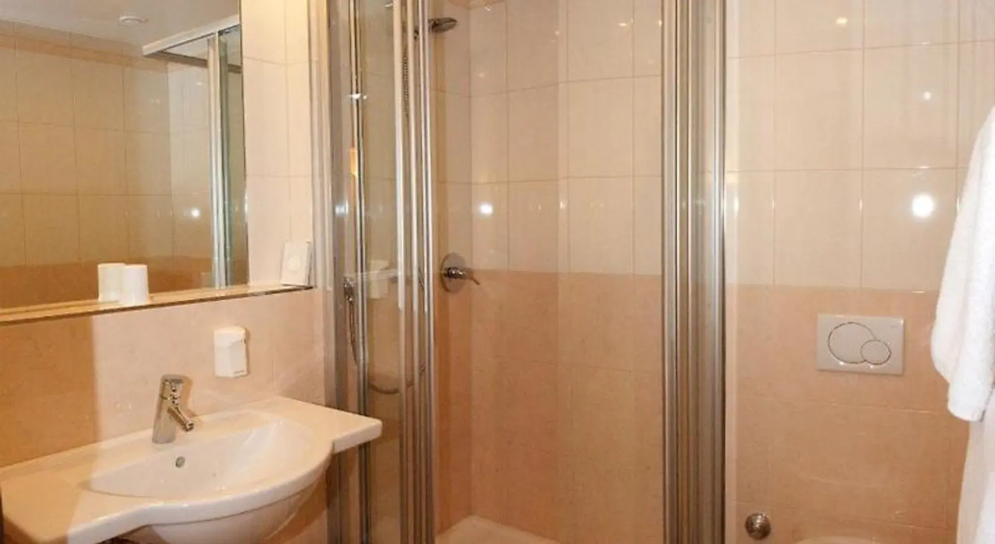 Hotel Diana Badezimmer