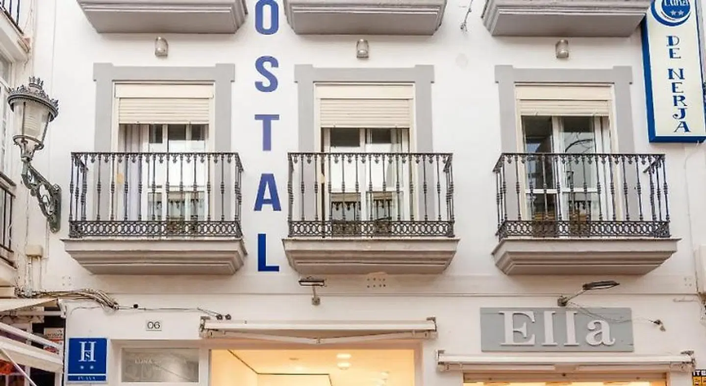 Hostal Luna de Nerja SPORTS_AND_LEISURE