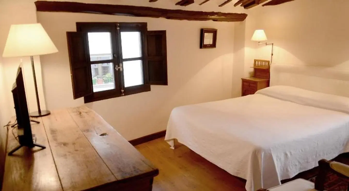 Casa Rural Las Pedrolas ROOM_EXAMPLE