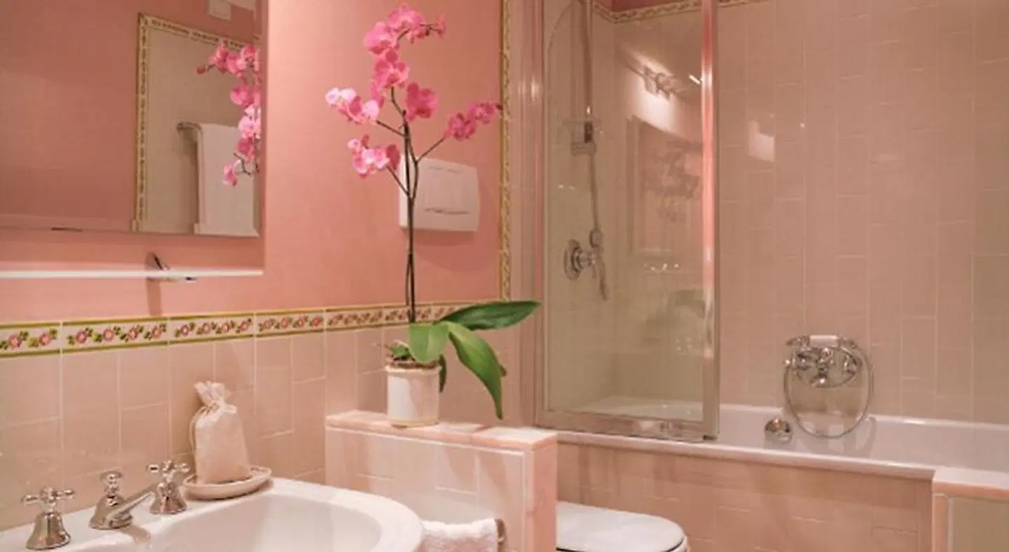 Roccafiore Spa & Resort Badezimmer