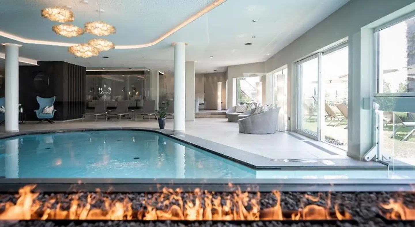 Small & Beautiful Hotel Gnaid Hallenbad