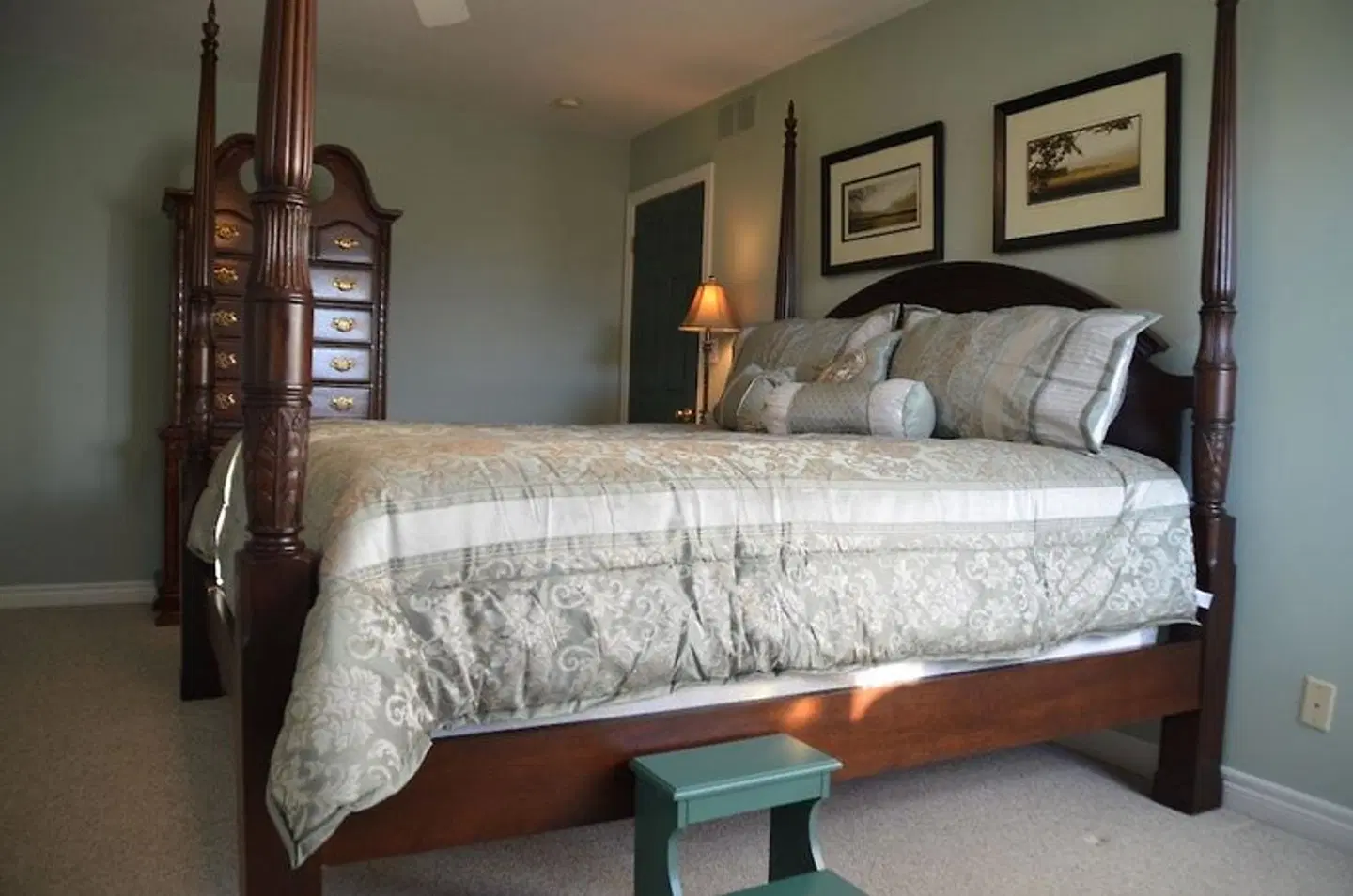 Old Town Country Landing ROOM_EXAMPLE