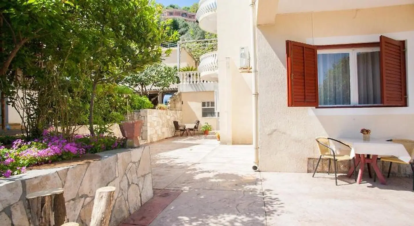 Vila Mitrovic Terrasse