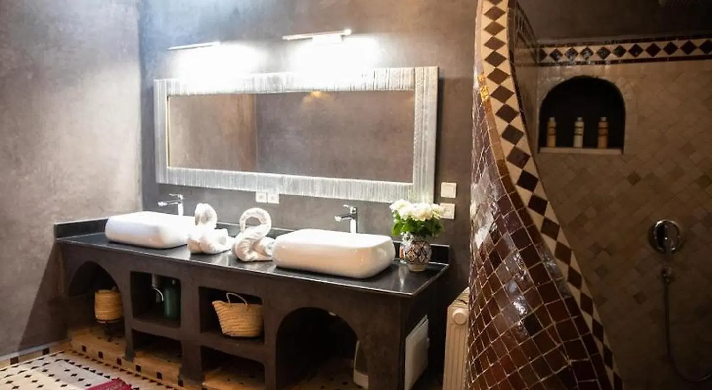 Riad Mur Akush Badezimmer