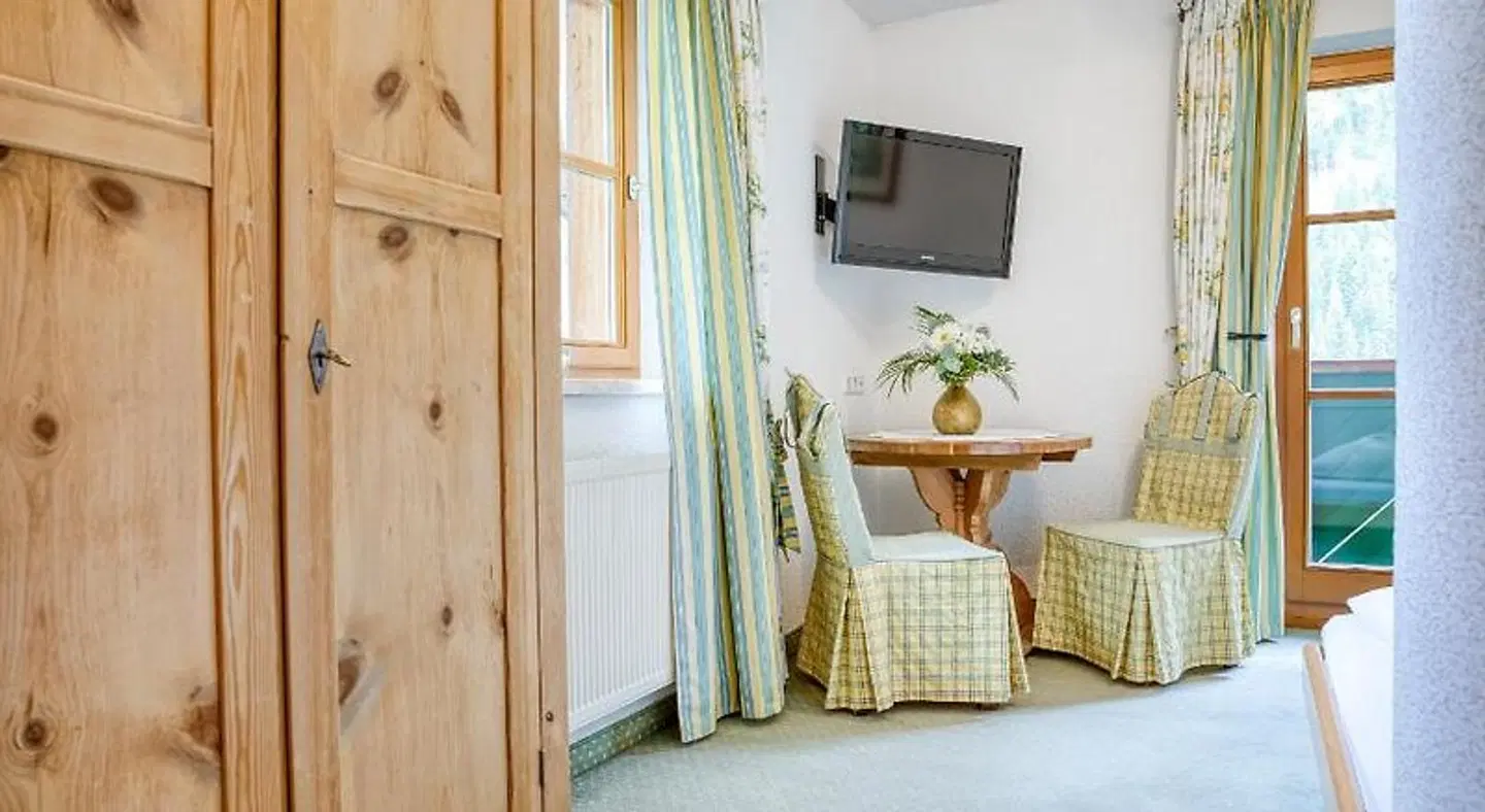 Edelweiß-Schlössl ROOM_EXAMPLE