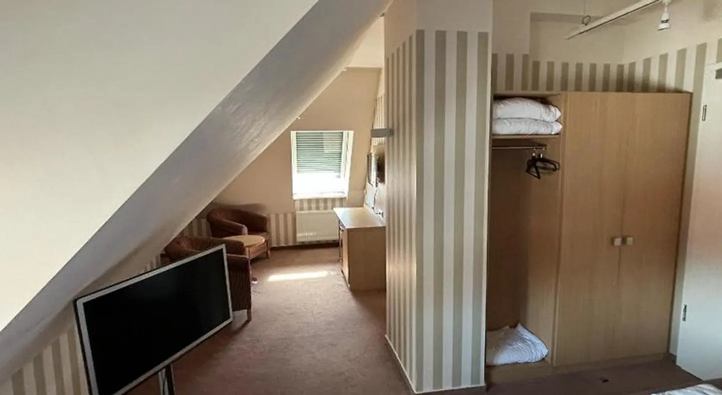 Ortel ROOM_EXAMPLE