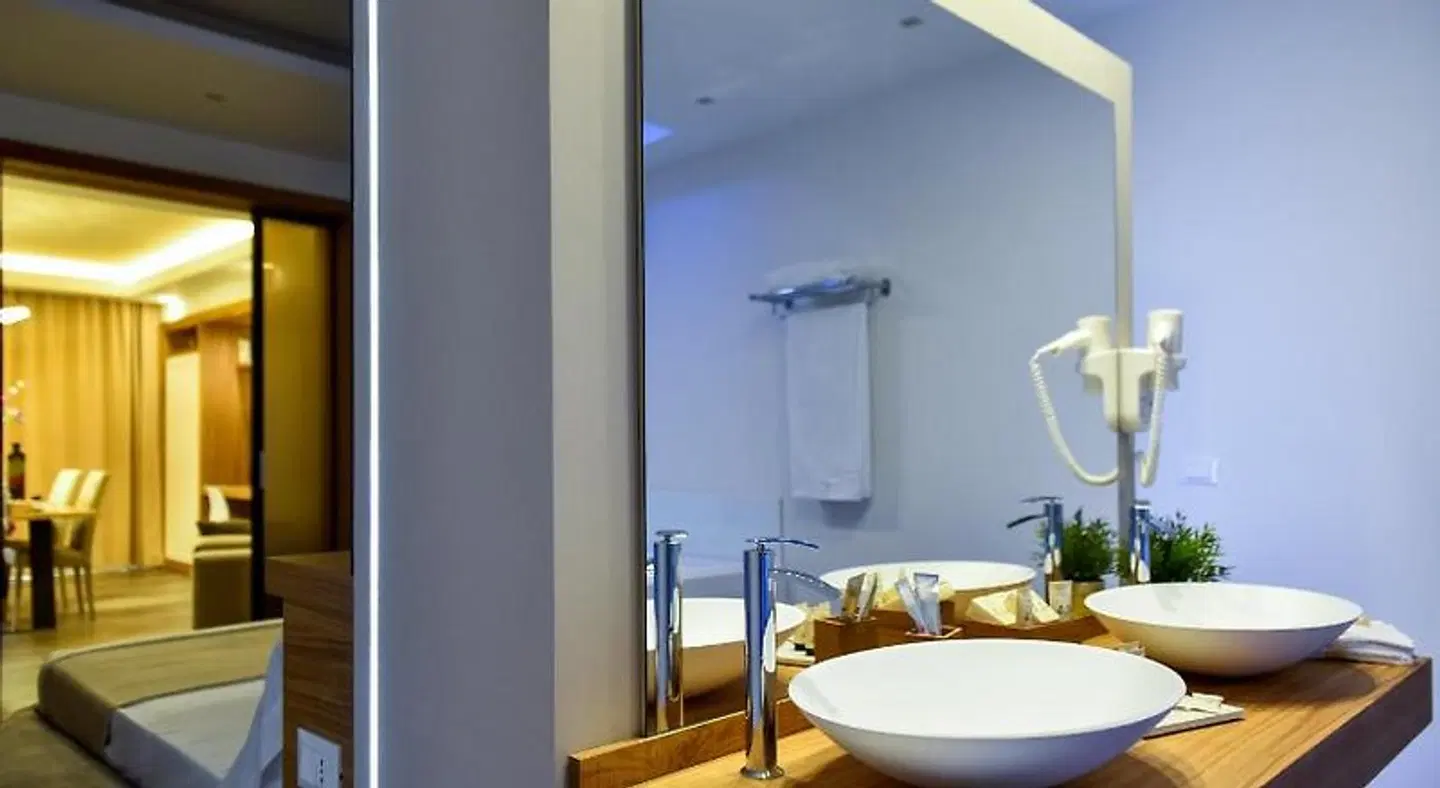 Villa Kete Deluxe Rooms Badezimmer