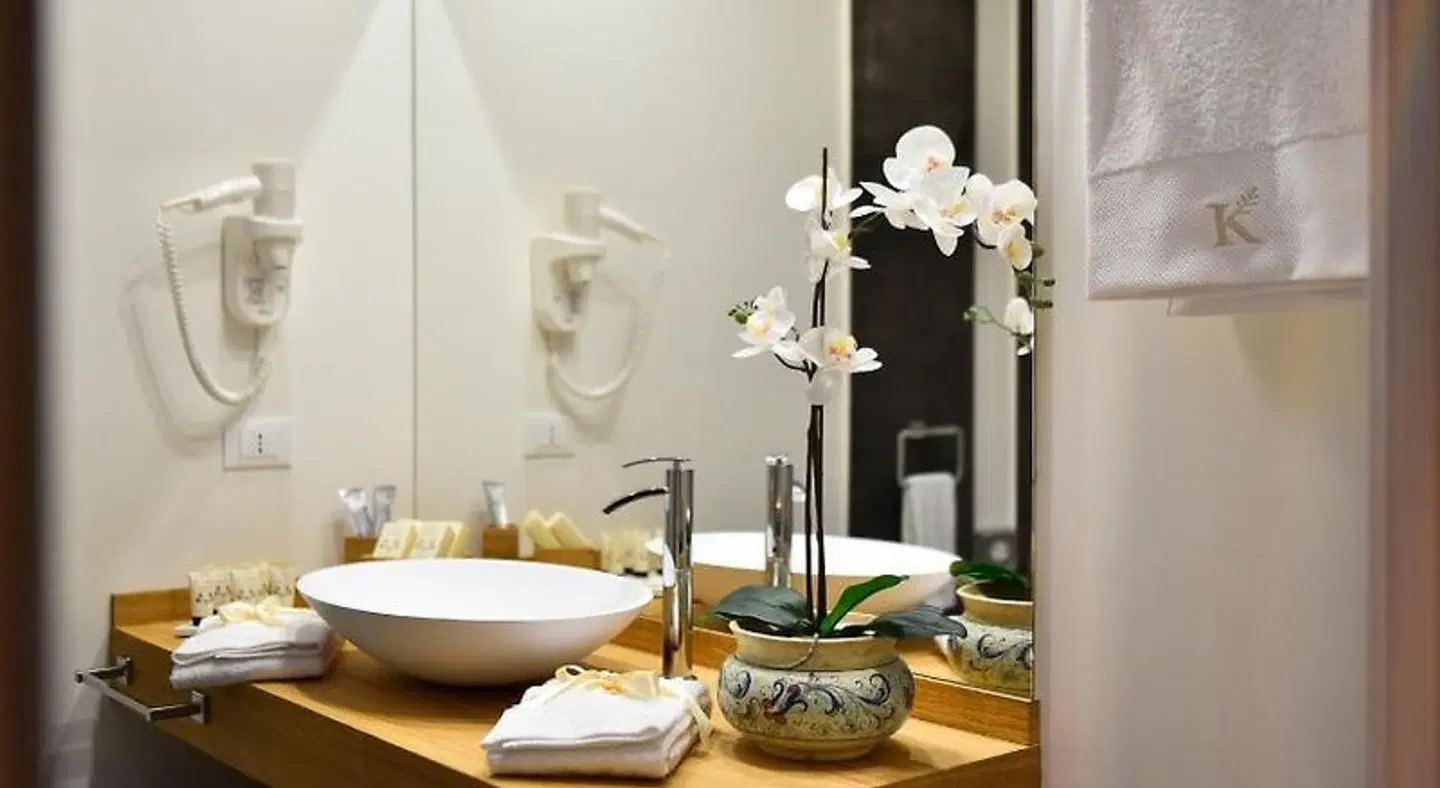 Villa Kete Deluxe Rooms Badezimmer