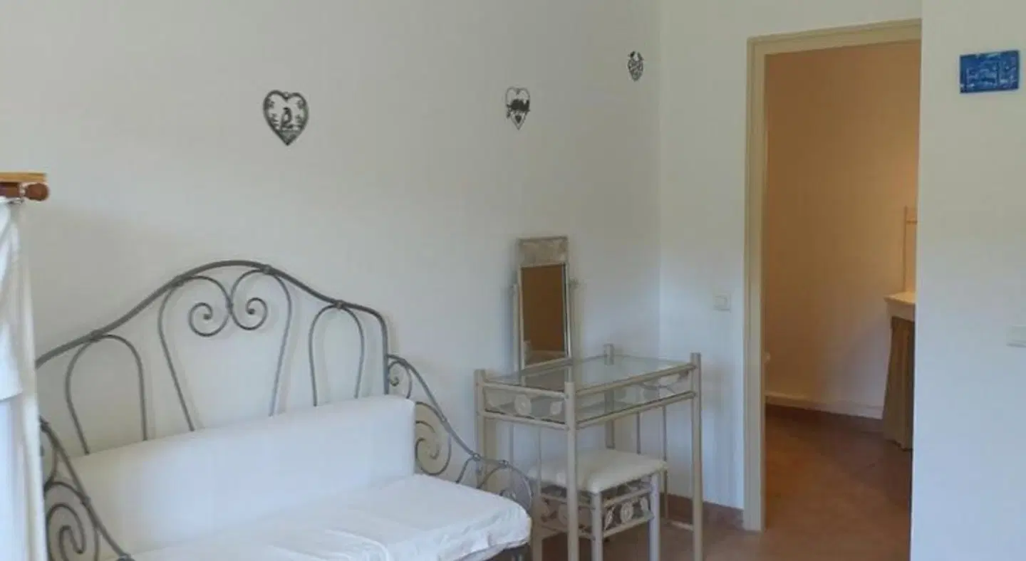 Cante Grillet ROOM_EXAMPLE