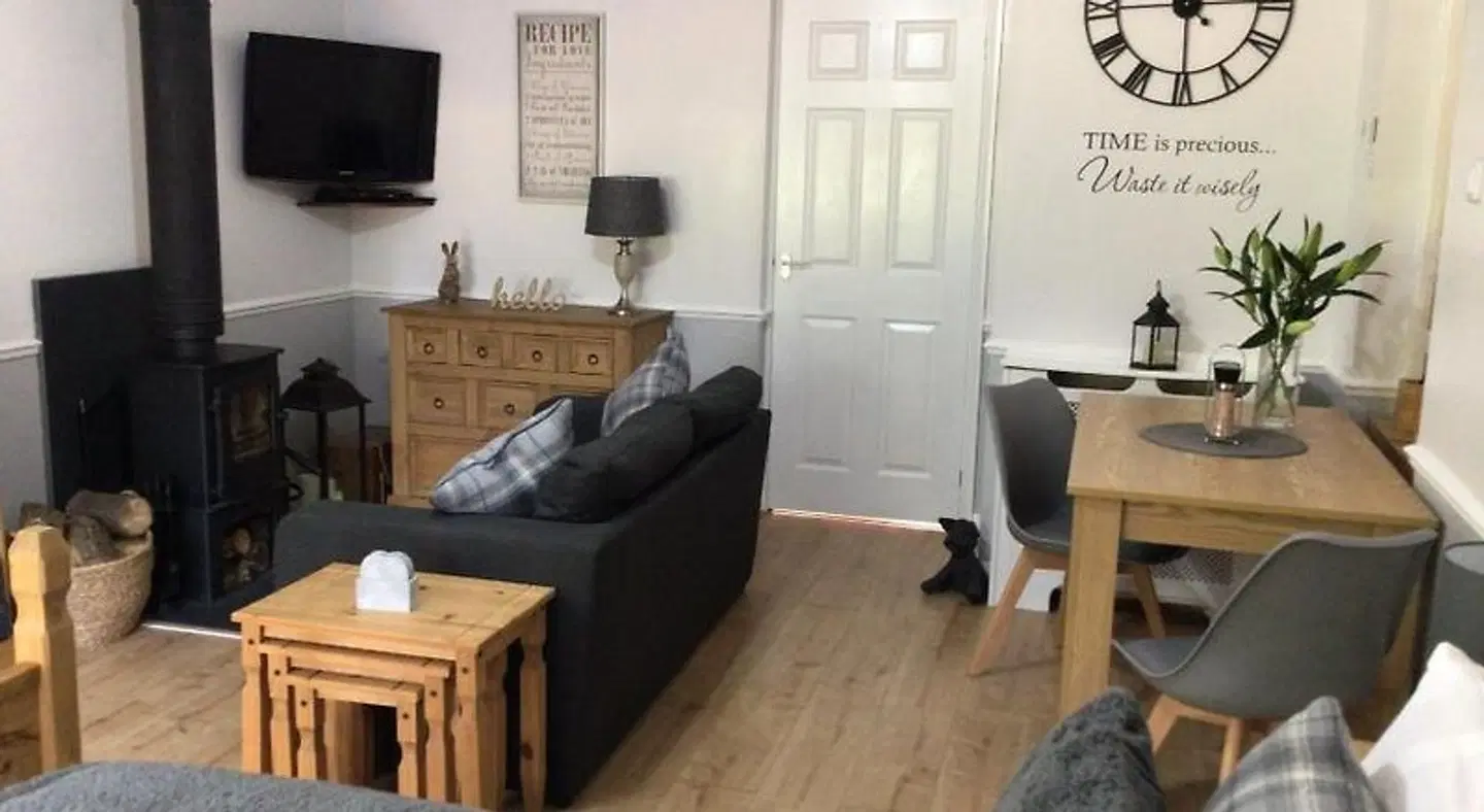 Meerkat Manor B&B ROOM_EXAMPLE