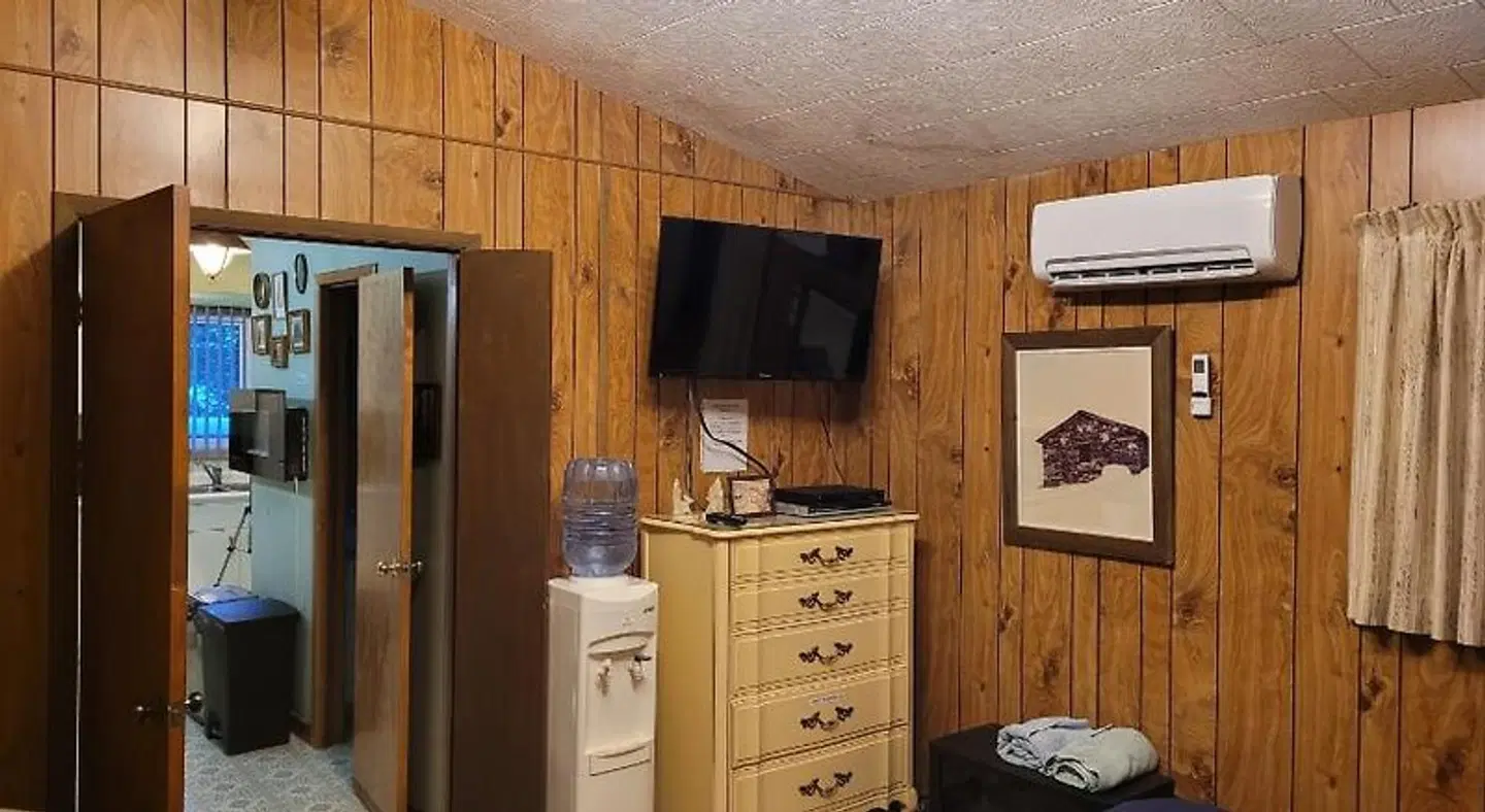 Bowering Guest House ROOM_EXAMPLE