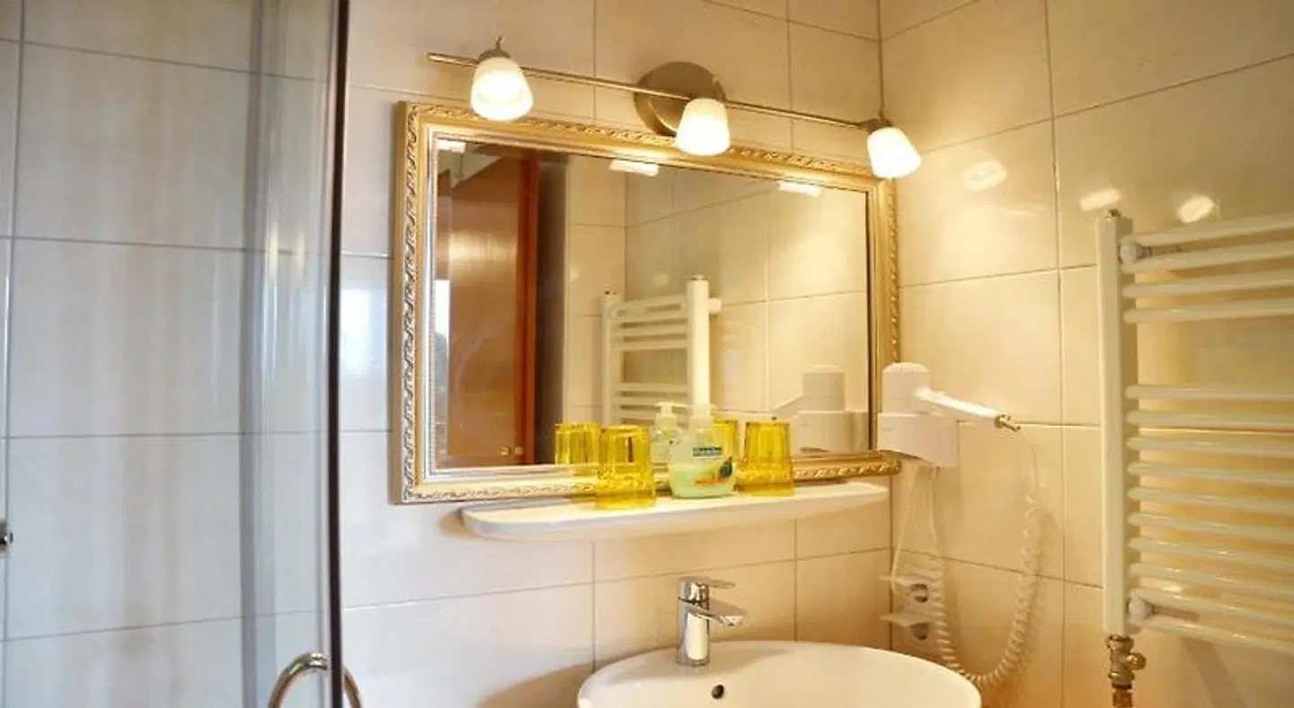 Krakolinig Badezimmer