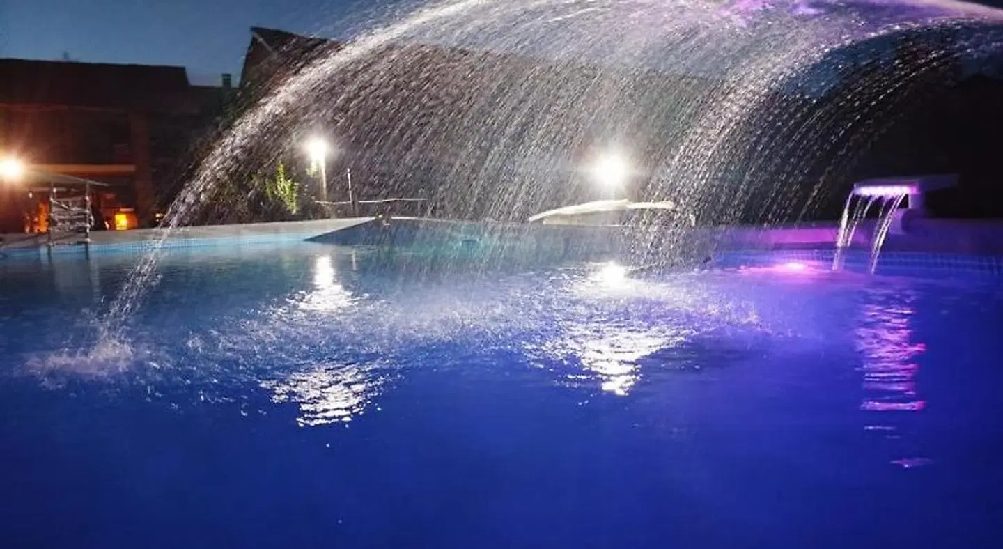 B&B Spighe Paglia e Girasole OUTDOOR_POOL
