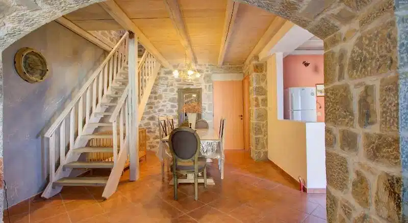 Mani Stone Towers – Hotelfoto