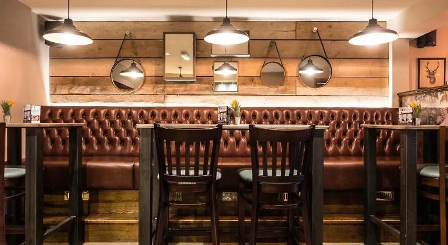 Saracens Head Bar