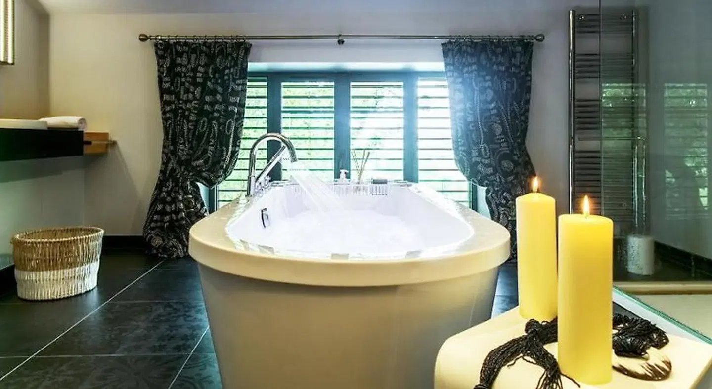 Chambres d'hôtes Domaine de Nazère HEALTH_BEAUTY