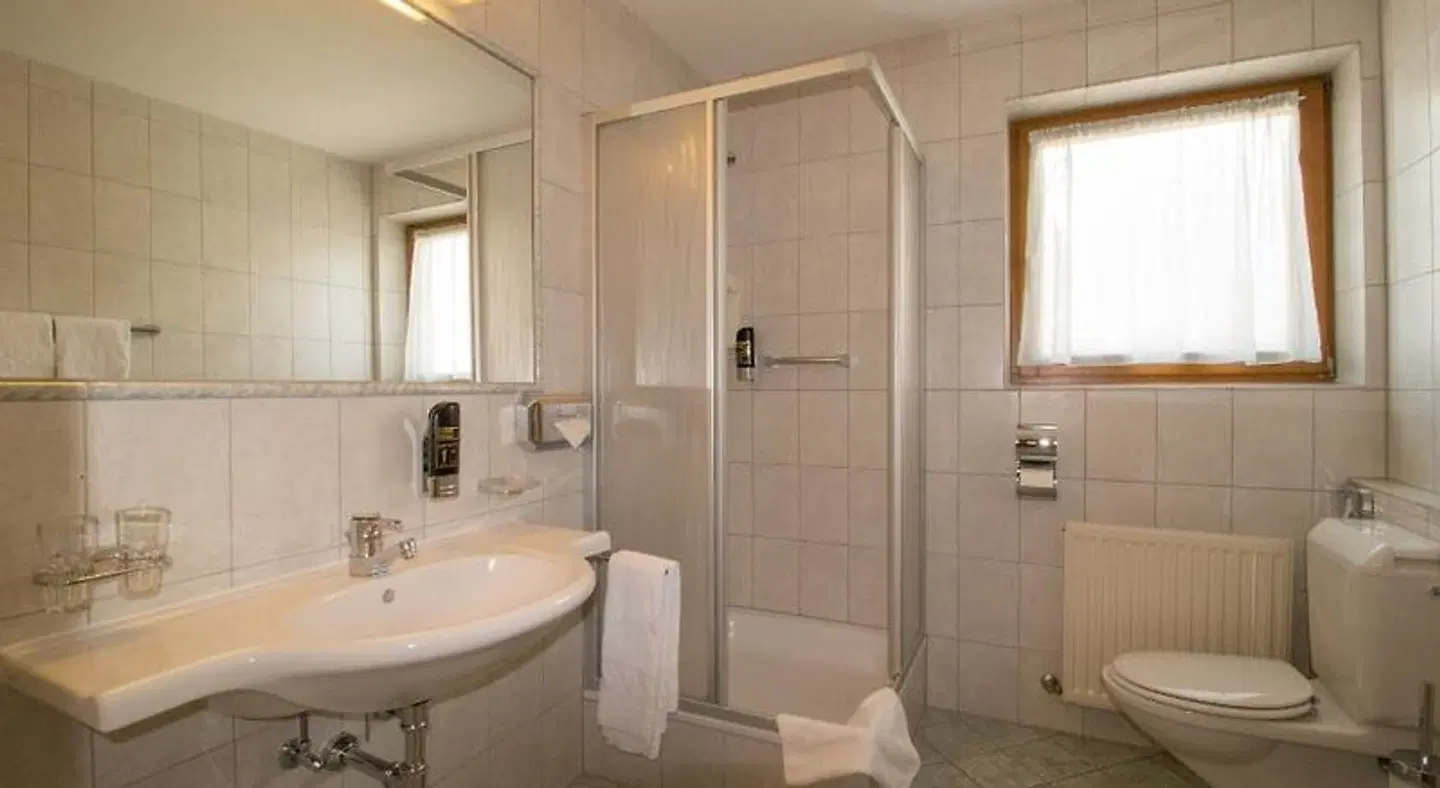 Hotel Munde Badezimmer