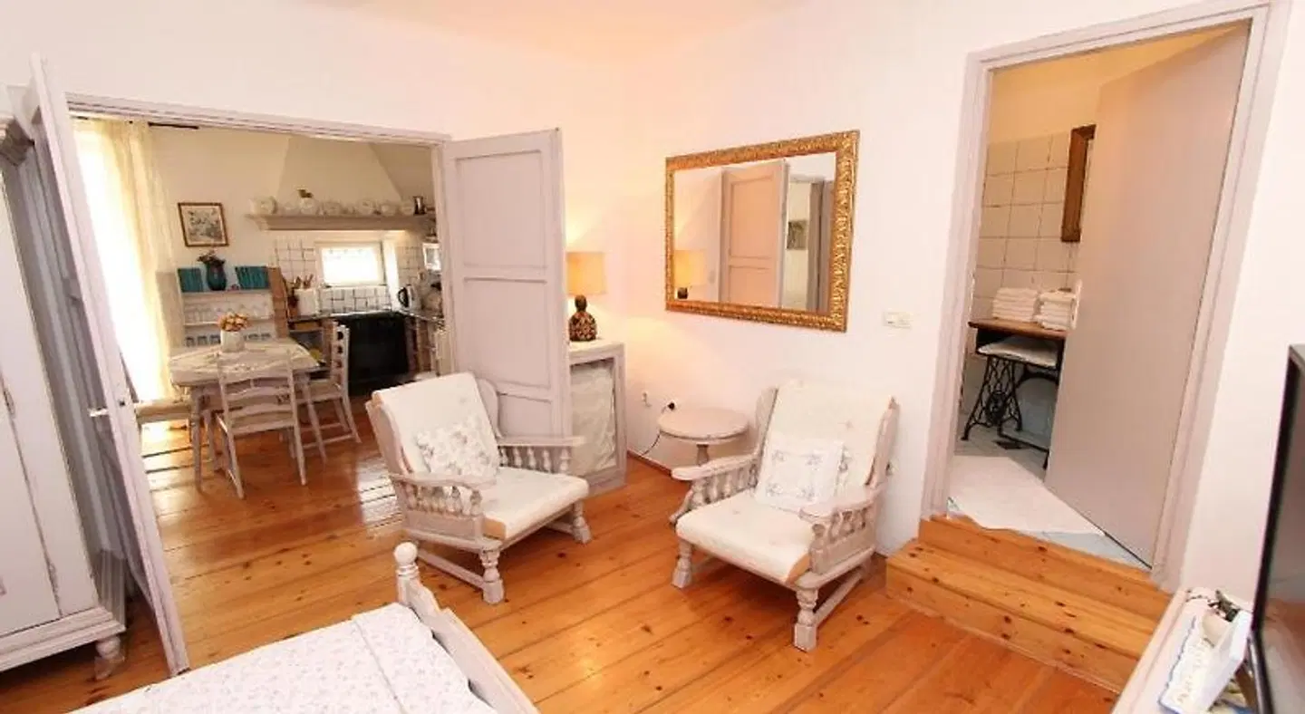 Apartments Milkana ROOM_EXAMPLE