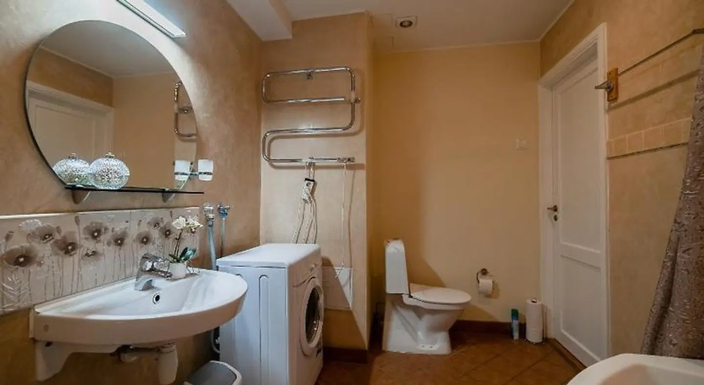 Romeo Family Uus Apartments Badezimmer