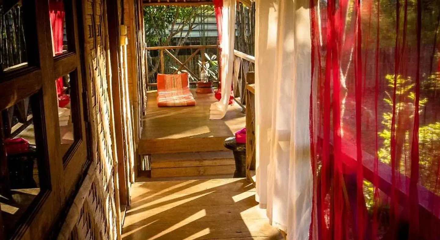 Sang Tong Huts HEALTH_BEAUTY