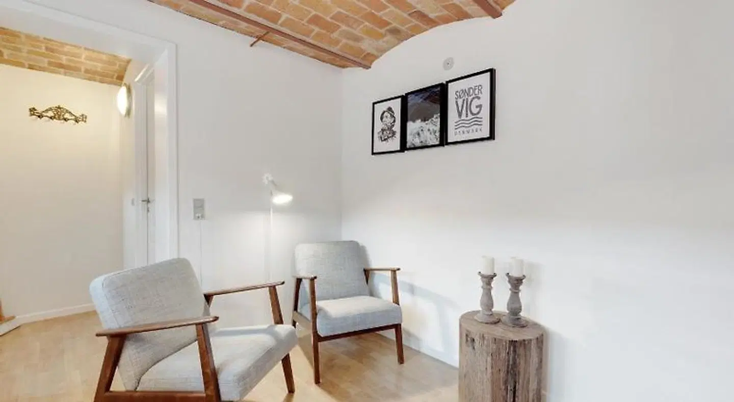 Adventure Park Apartments ROOM_EXAMPLE