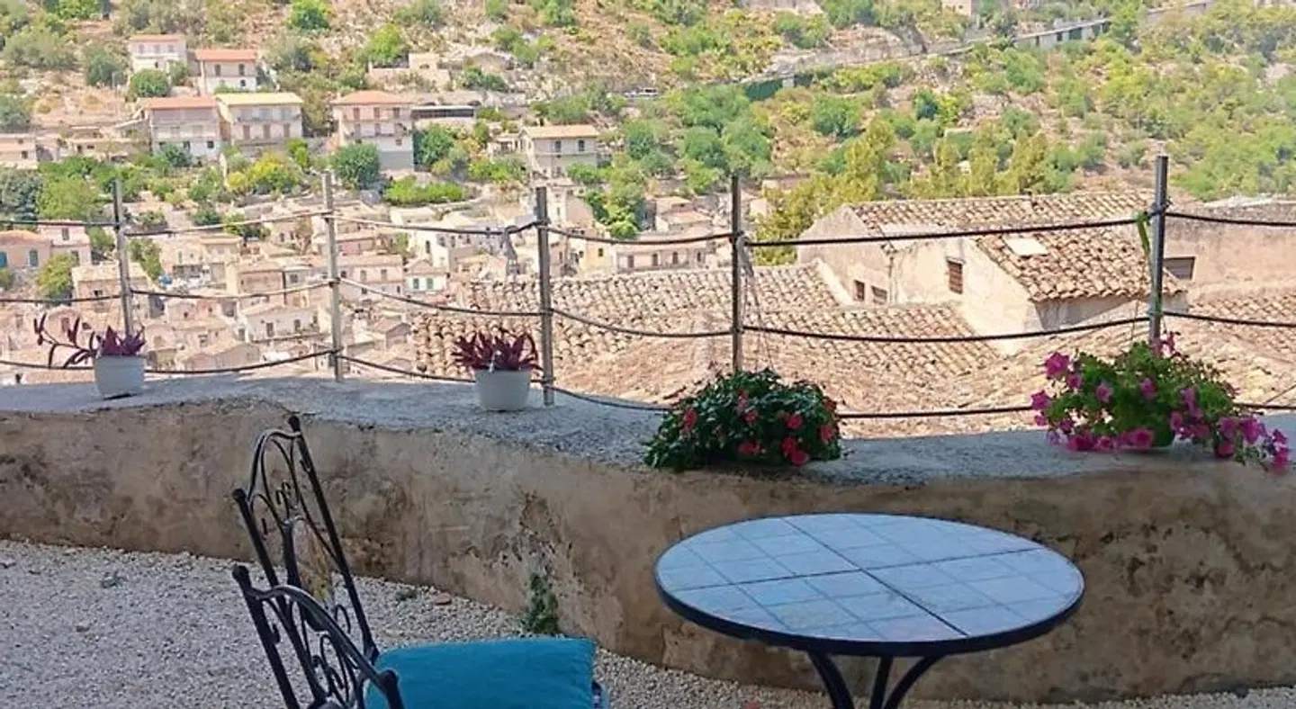 Casa Sipione Papa EXTERIOR