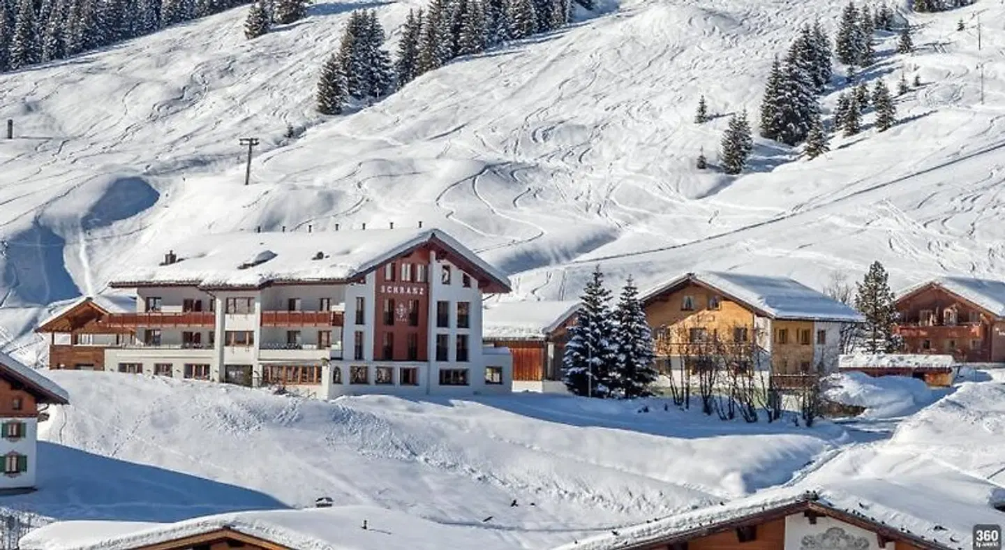 Hotel Schranz EXTERIOR
