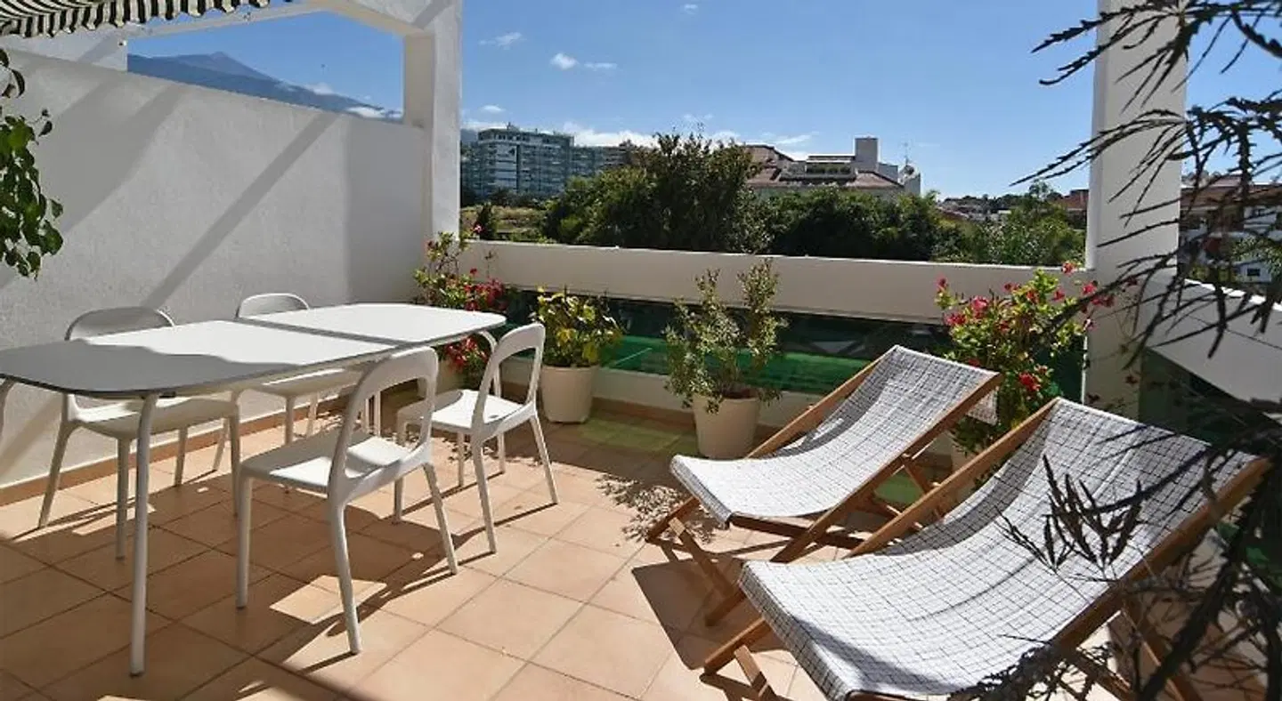 Apartamentos La Casa Verde Terrasse