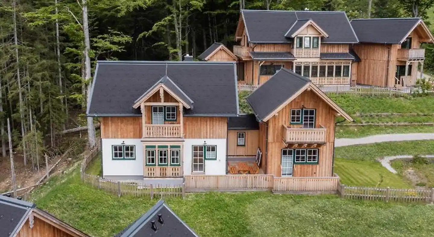 Narzissendorf Zloam Aussenansicht