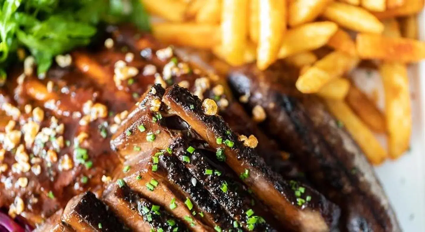 The Coach House Tiere