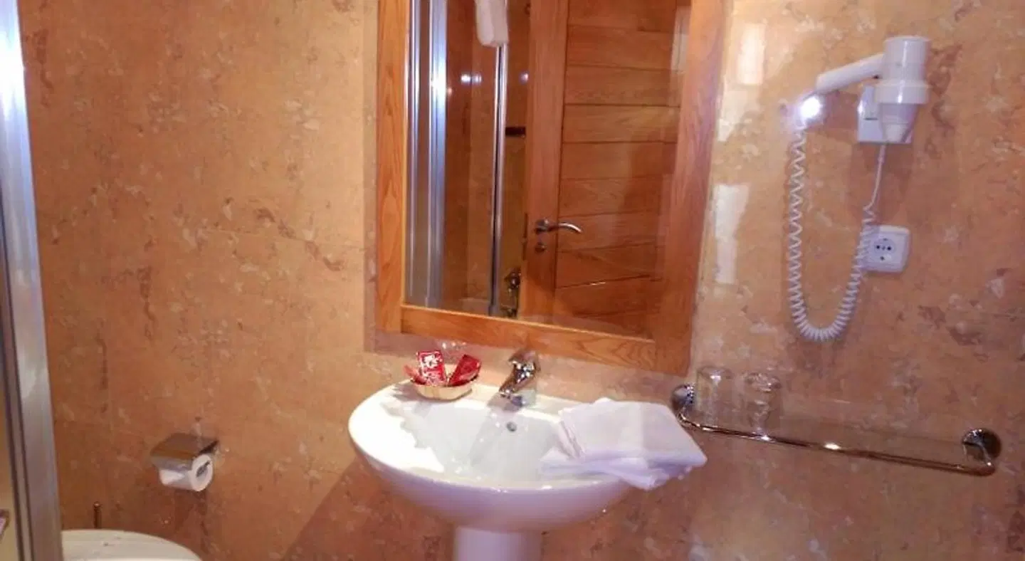 PR San Nicolás Badezimmer